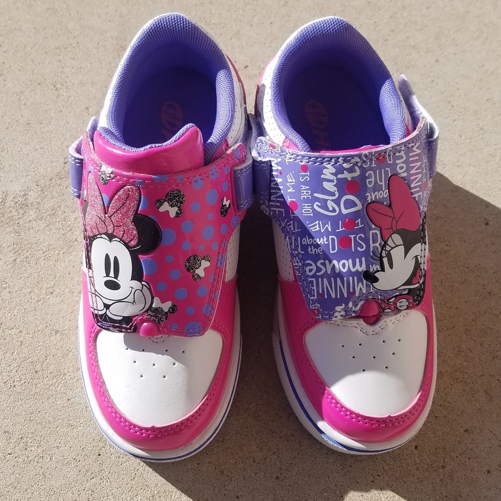 Minnie Mouse Heelys Girls size 12 Excellent Condition
